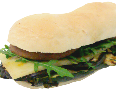 Hamburger Di Castrato Con Melanzane, Zucchine, Formaggio e Rucola